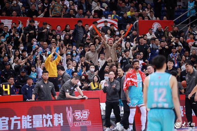 热血沸腾！青岛男篮最后三分钟14-0绝地翻盘<strong></p>
<p>币圈活动</strong>，队史首次单赛季双杀辽宁