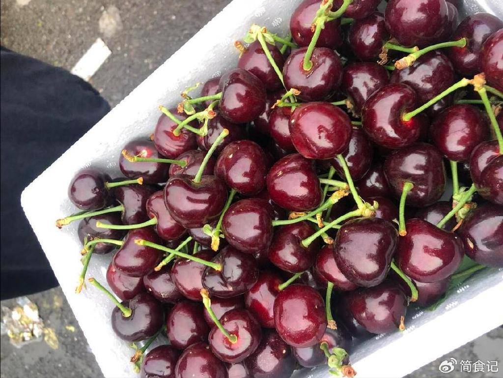 车厘子暴跌80%<strong></p>
<p>币圈的玩法</strong>,为何还是没人买?这4个原因很现实,难以改变