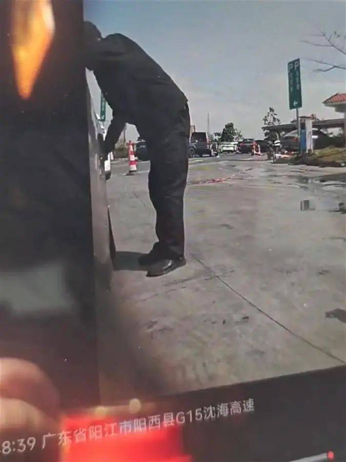 王某（男<strong></p>
<p>百链币</strong>，60岁），被当场抓获！已刑拘