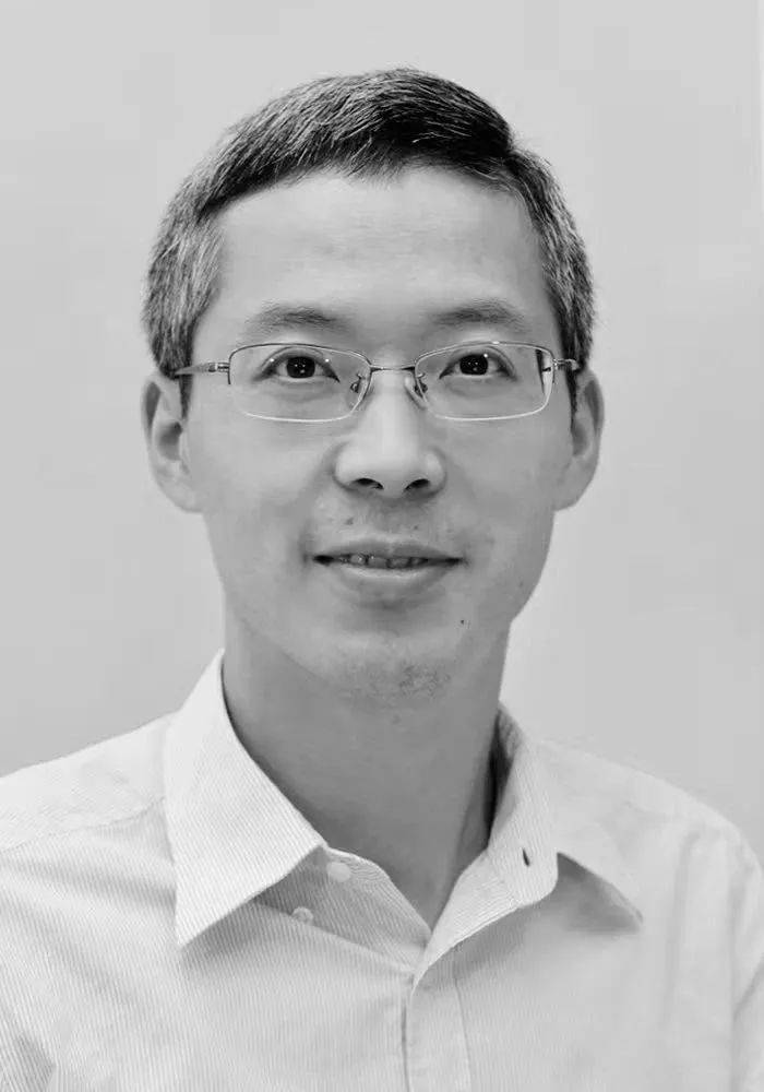 李锋博士遭遇意外离世<strong></p>
<p>百链币</strong>,年仅48岁