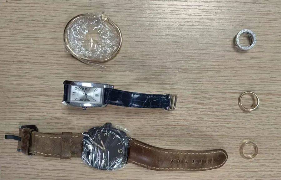 上海一家政阿姨上岗3天就说发烧乏力<strong></p>
<p>豌豆币</strong>,匆忙回家工资都没要!果然有蹊跷