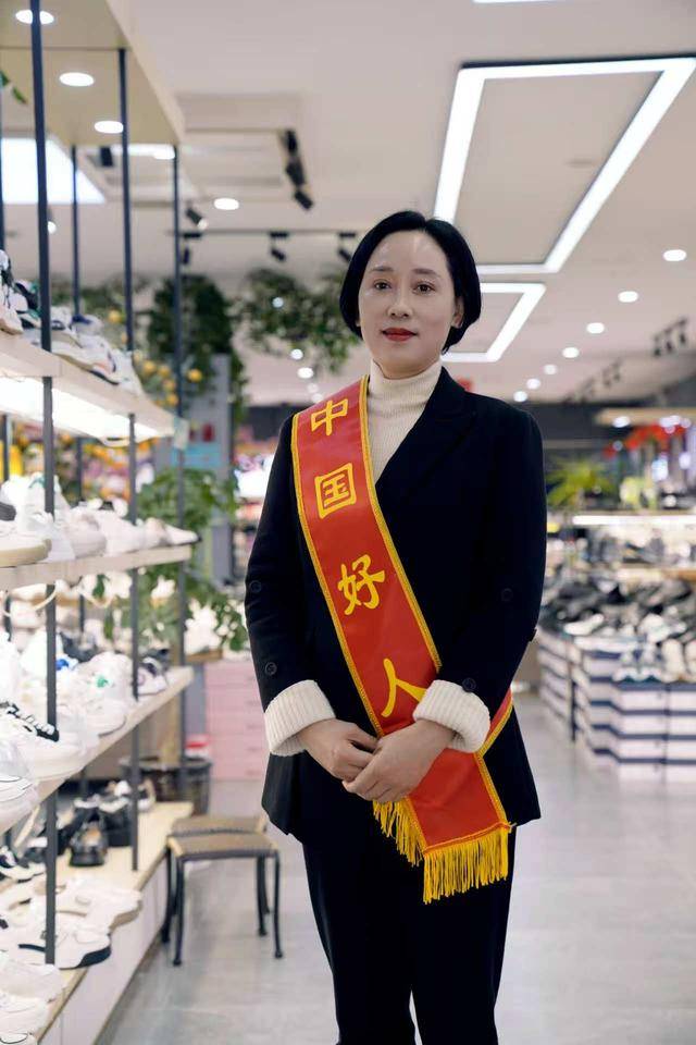 “会”声绘色丨专访周口市人大代表薛华杰：多管齐下 为 “少年的<strong></p>
<p>btfc美链币</strong>他” 撑起保护伞