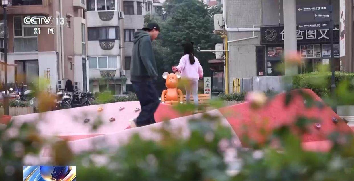 独身女子病逝后叔姑舅姨9人争遗产<strong></p>
<p>鹰币</strong>,房产为何收归国家?案例释法→