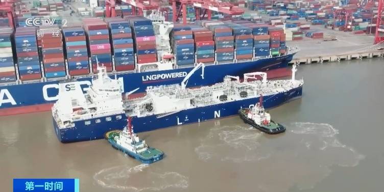 突发<strong></p>
<p>幕币</strong>！特朗普宣布：征税！4月2日起→