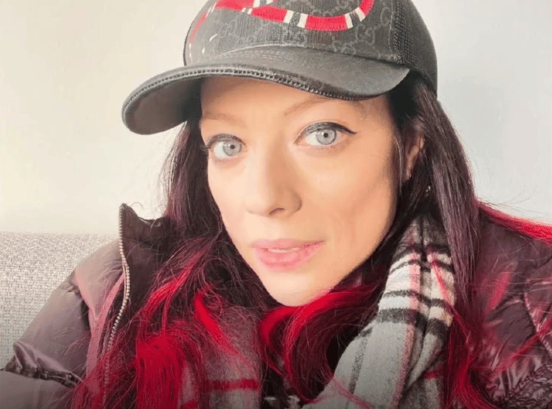 知名女演员昨日家中去世<strong></p>
<p>幕币</strong>，年仅39岁！警方回应