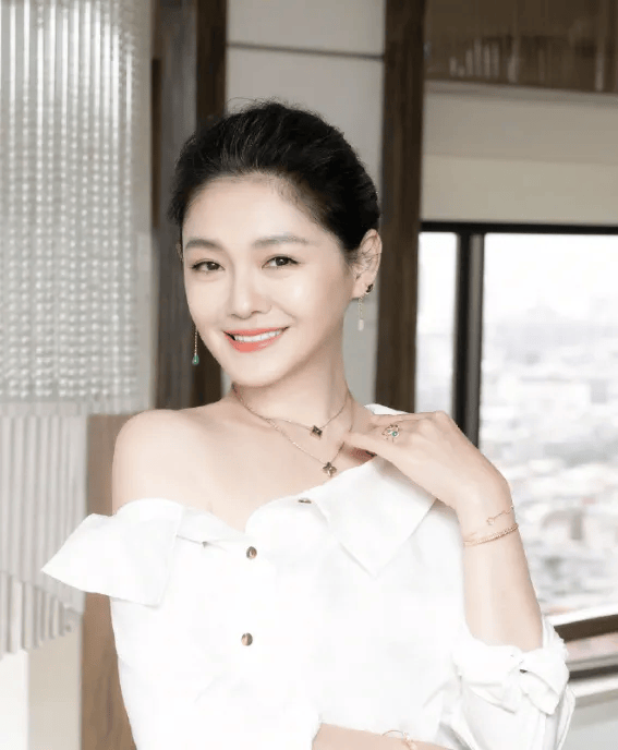 大S确定将被塔葬<strong></p>
<p>券商交易软件</strong>！与邓丽君相邻