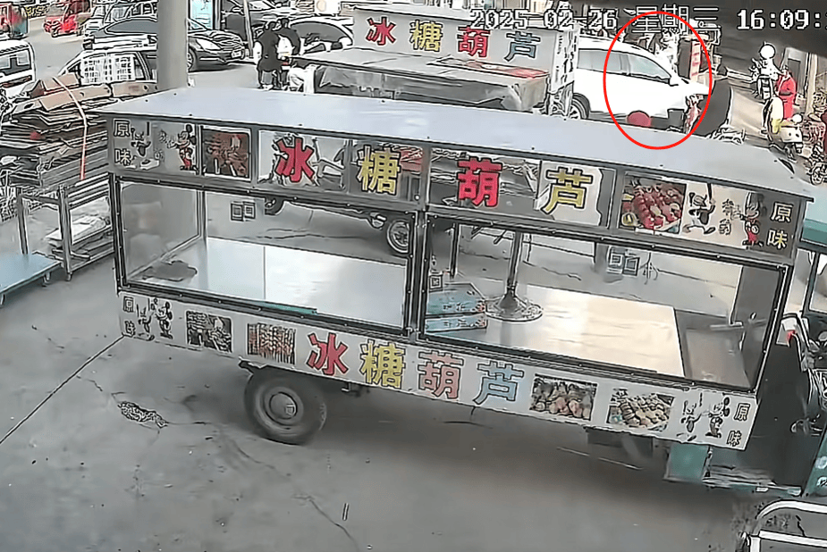 山东一单亲妈妈直播间阻止网友辱骂“唐宝”少年遭上门殴打<strong></p>
<p>链币世界</strong>,警方:已受理案件,正调查