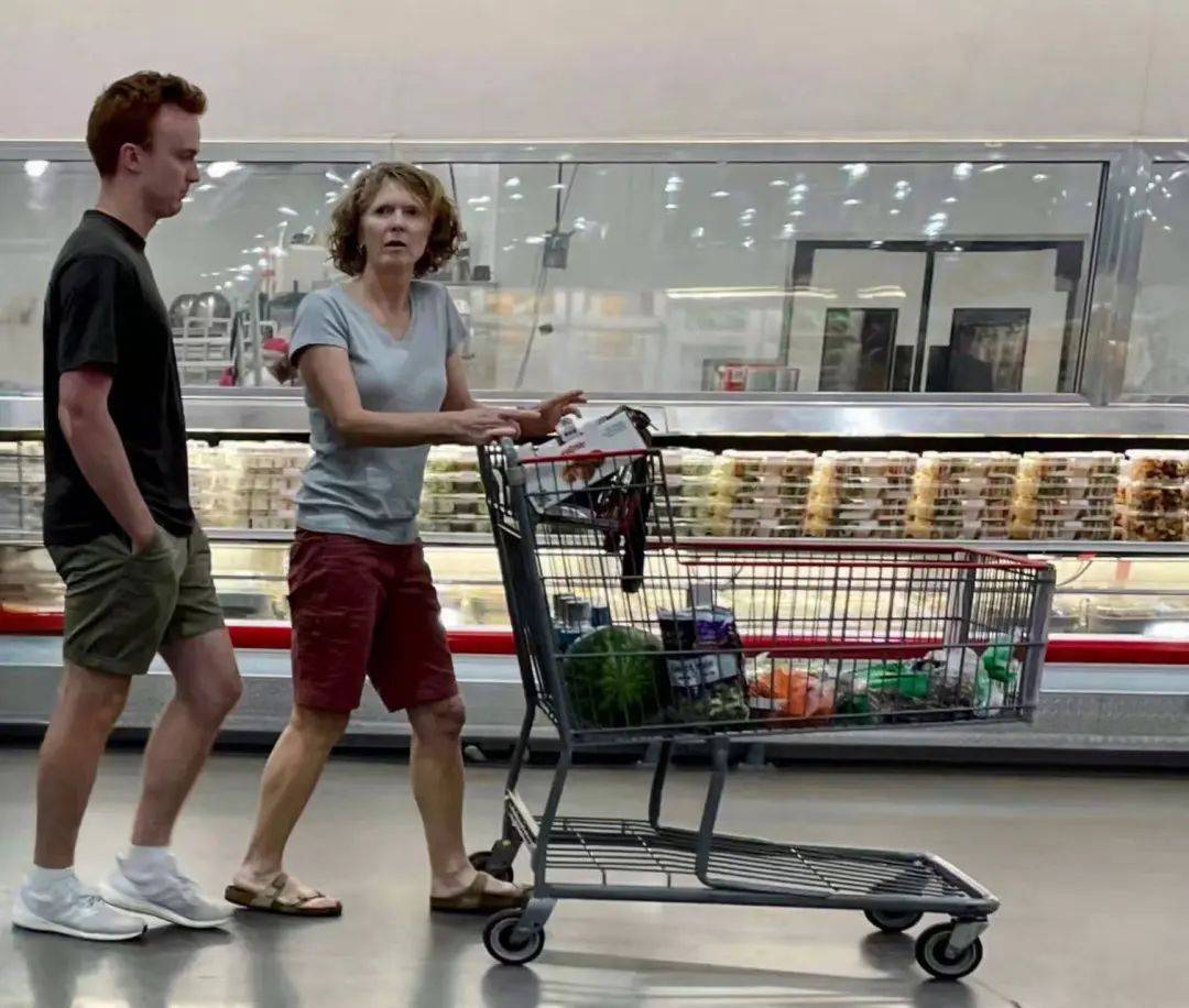 关税战将导致全球新一轮大萧条<strong></p>
<p>链币世界</strong>？