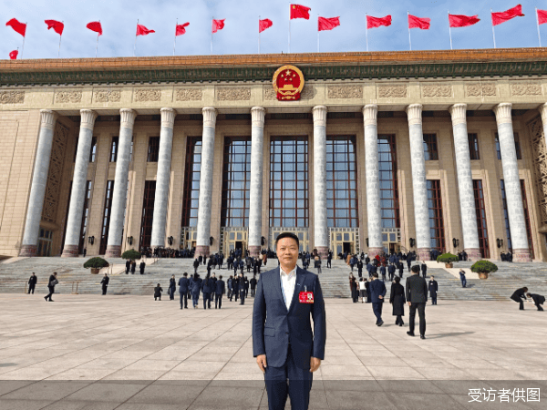 全国人大代表何小鹏:建议加快构建eVTOL驾驶员资质认证管理体系