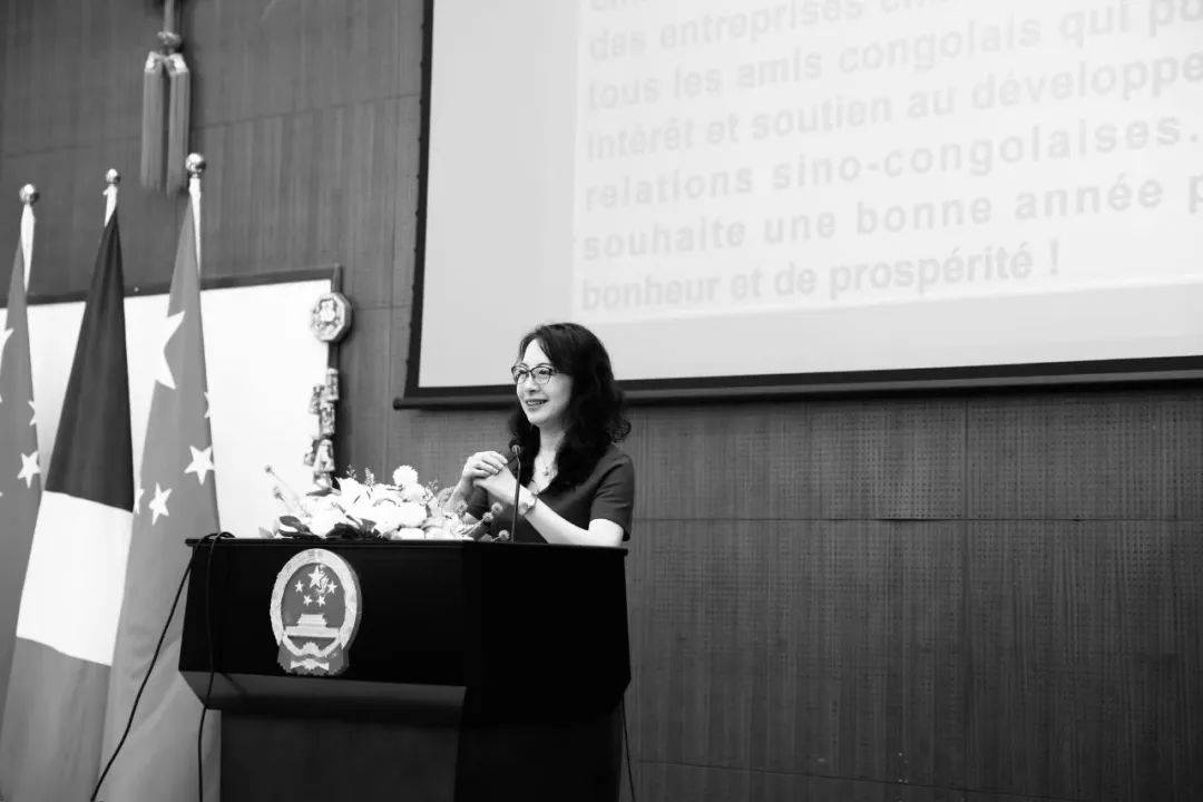 李岩大使在北京不幸去世<strong></p>
<p>币圈割韭菜</strong>，终年52岁