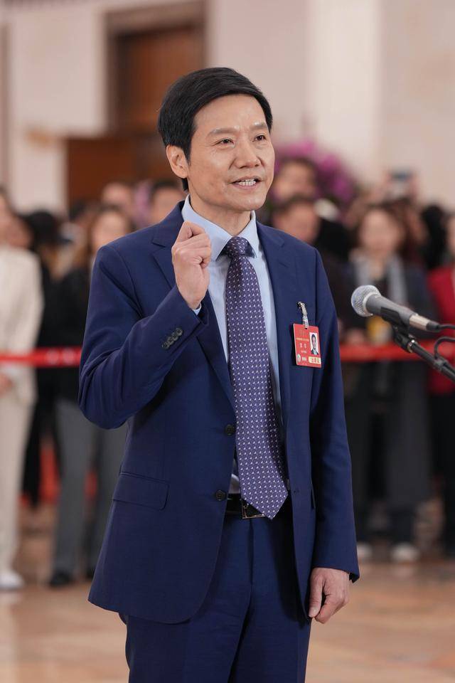 新华视点|全国两会“三大通道”聚焦这些“大事小情”