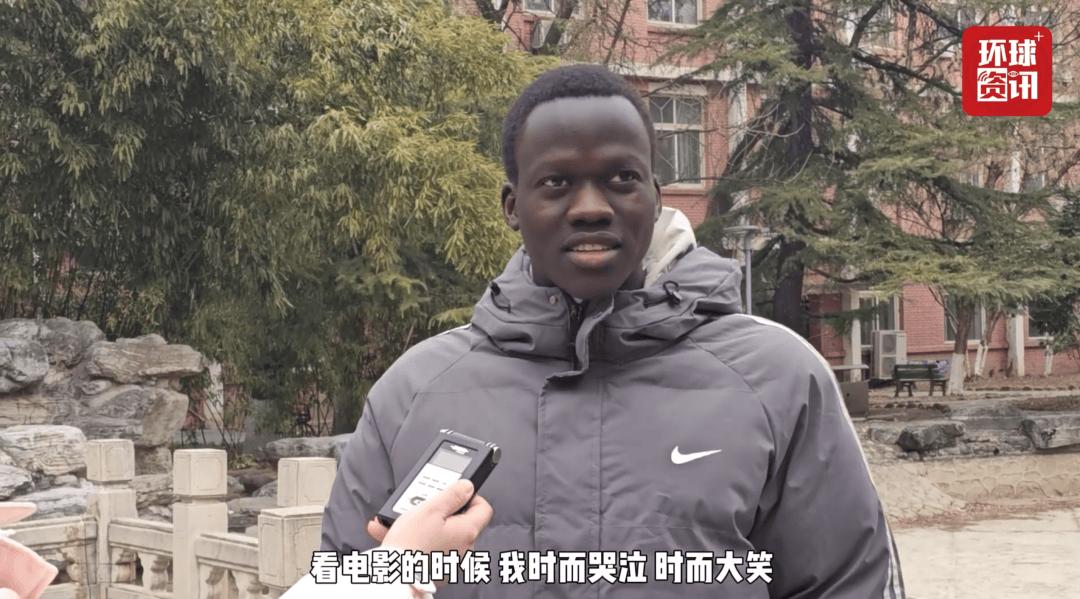 突破149亿元!《哪吒2》将在英法德等30多个欧洲国家上映<strong></p>
<p>币圈割韭菜</strong>,有老外看得“笑中带泪”!光线传媒股价上涨,此前宣布花12亿元买楼