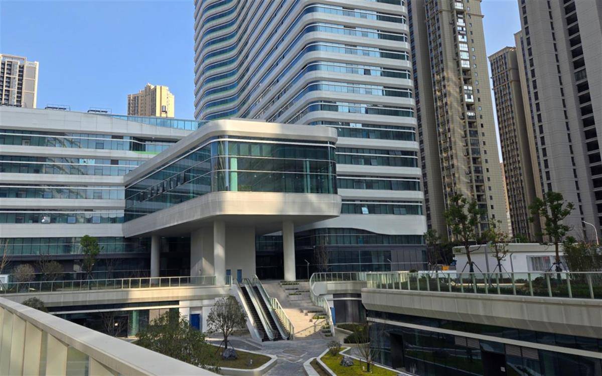 建好硚口这所三级医院<strong></p>
<p>币圈割韭菜</strong>，他们拿了一面墙的奖