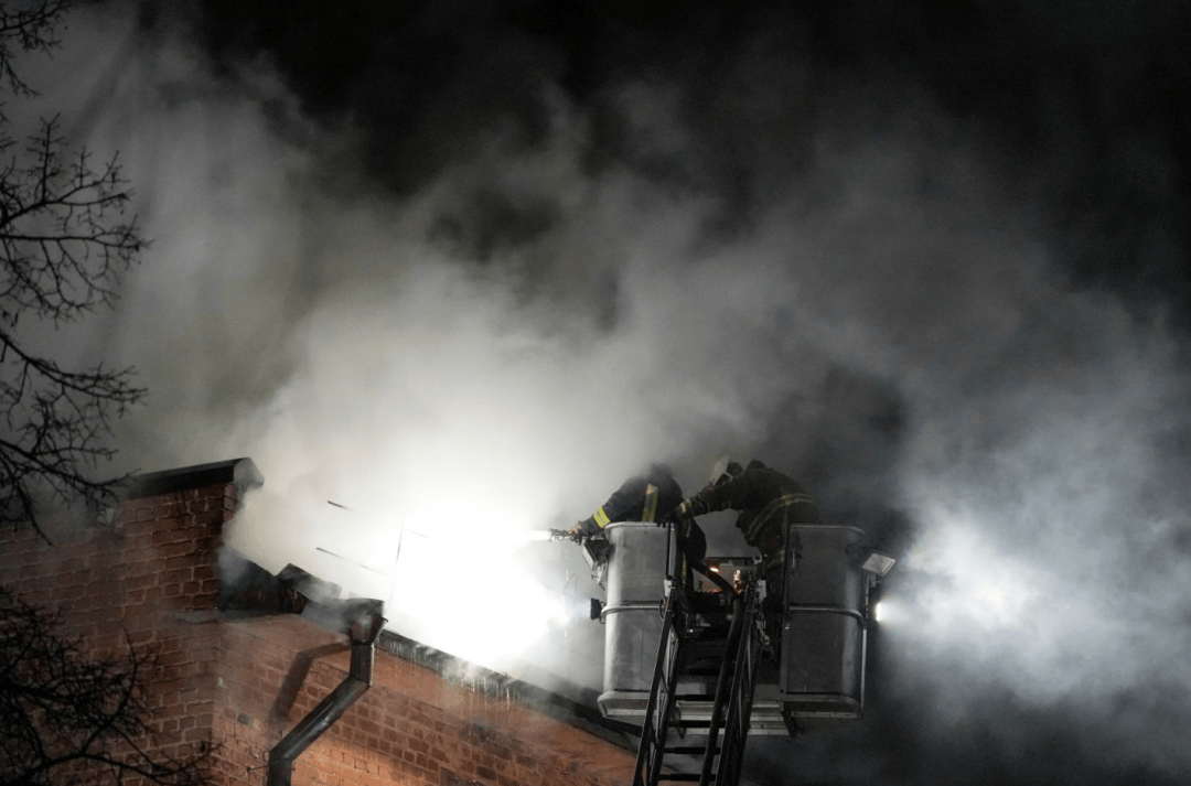 俄军发动大规模袭击<strong></p>
<p>ig币</strong>!