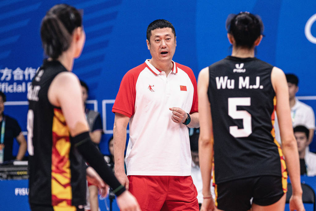 谁能成为中国女排下一任主帅<strong></p>
<p>狮子币</strong>？想要打好这份工真的挺难