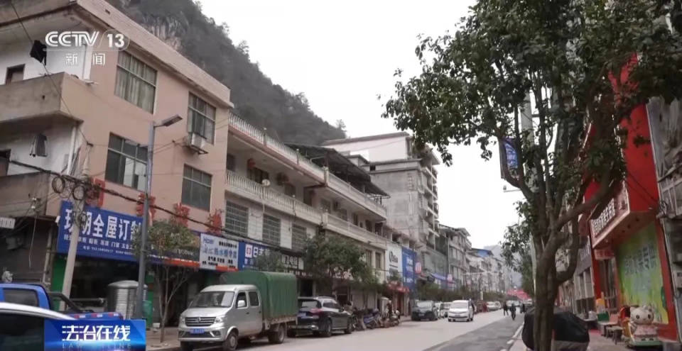 9岁男孩点鞭炮烧车<strong></p>
<p>狮子币</strong>，被判赔8万余元