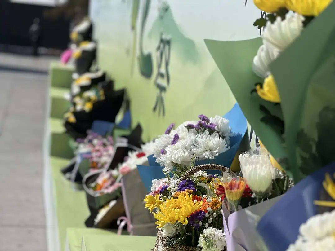 哈尔滨这里涌入3万多人<strong></p>
<p>码头币</strong>!突然发现:太戳心了......