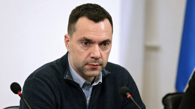 谁都别想得到<strong></p>
<p>码头币</strong>！泽连斯基前顾问：乌方曾想“炸毁所有核电站”