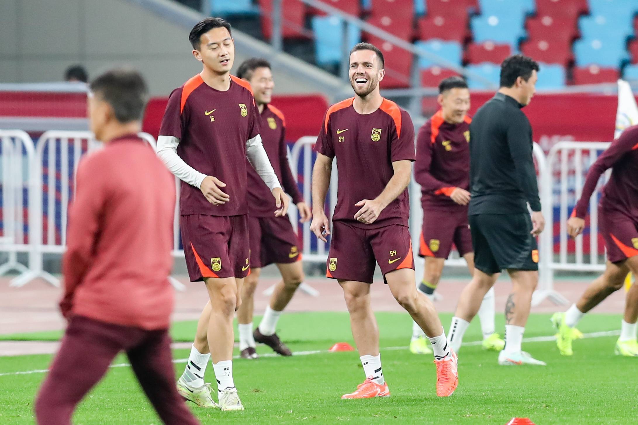 DeepSeek预测：国足1-2小负<strong></p>
<p>币掌柜</strong>，有望借助主场优势1-1逼平澳大利亚