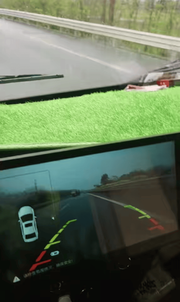 网友称高速路上“无奈倒车7公里”<strong></p>
<p>2017币圈</strong>，广东高速：拥堵或与清明将至有关