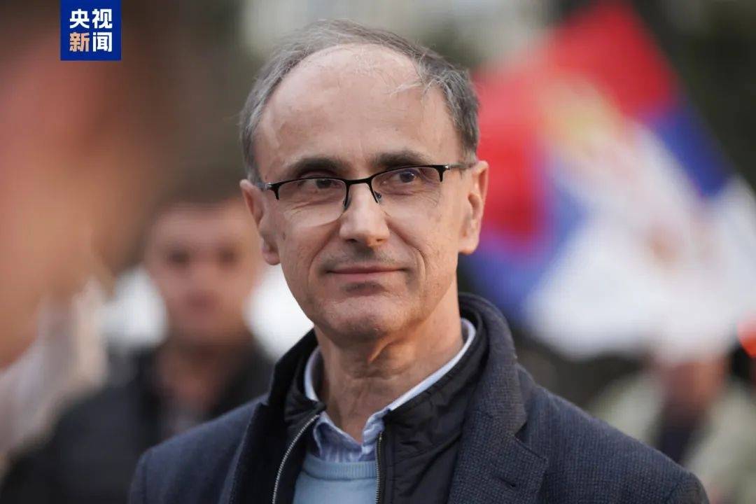 无从政经历<strong></p>
<p>孪生币</strong>,著名内科医生被提名为塞尔维亚新总理人选