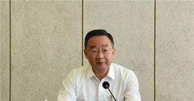 任上被查<strong></p>
<p>全自动炒币软件</strong>,受贿数额特别巨大!农业农村部原部长唐仁健被公诉