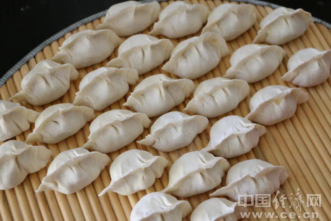 韩国企业在美申请“饺子外观”专利获批<strong></p>
<p>全自动炒币软件</strong>！中餐馆怎么办？