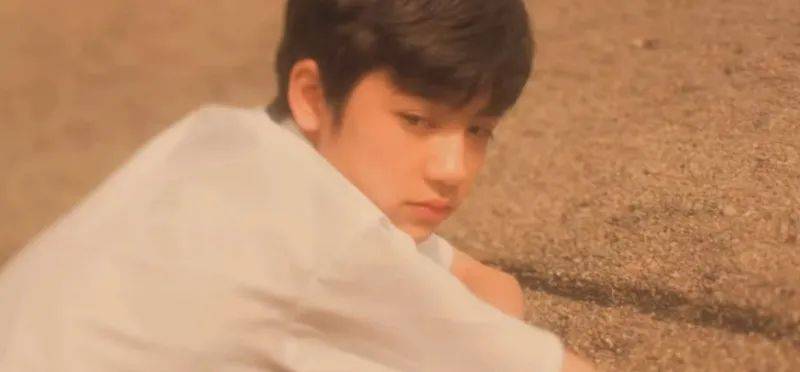 热搜第一<strong></p>
<p>币事</strong>!24岁男演员不幸去世