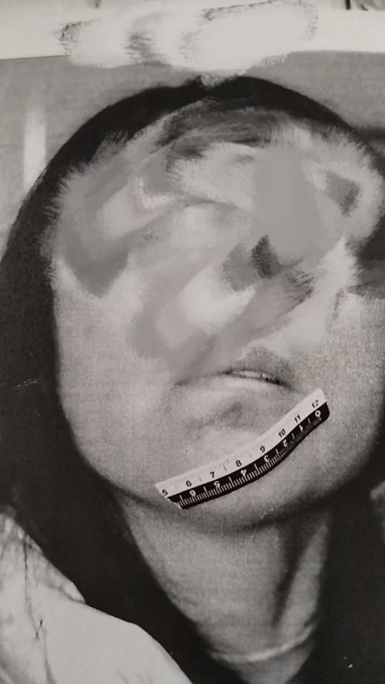 男粉丝咬伤女主播后写条子:赔“十万元”还是赔“十5元”<strong></p>
<p>大学生炒币</strong>?