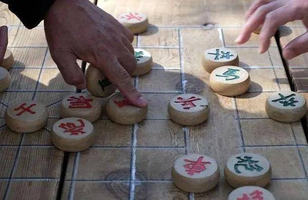 “象棋残局”诈骗:4年诈骗150万<strong></p>
<p>大学生炒币</strong>,13人落网