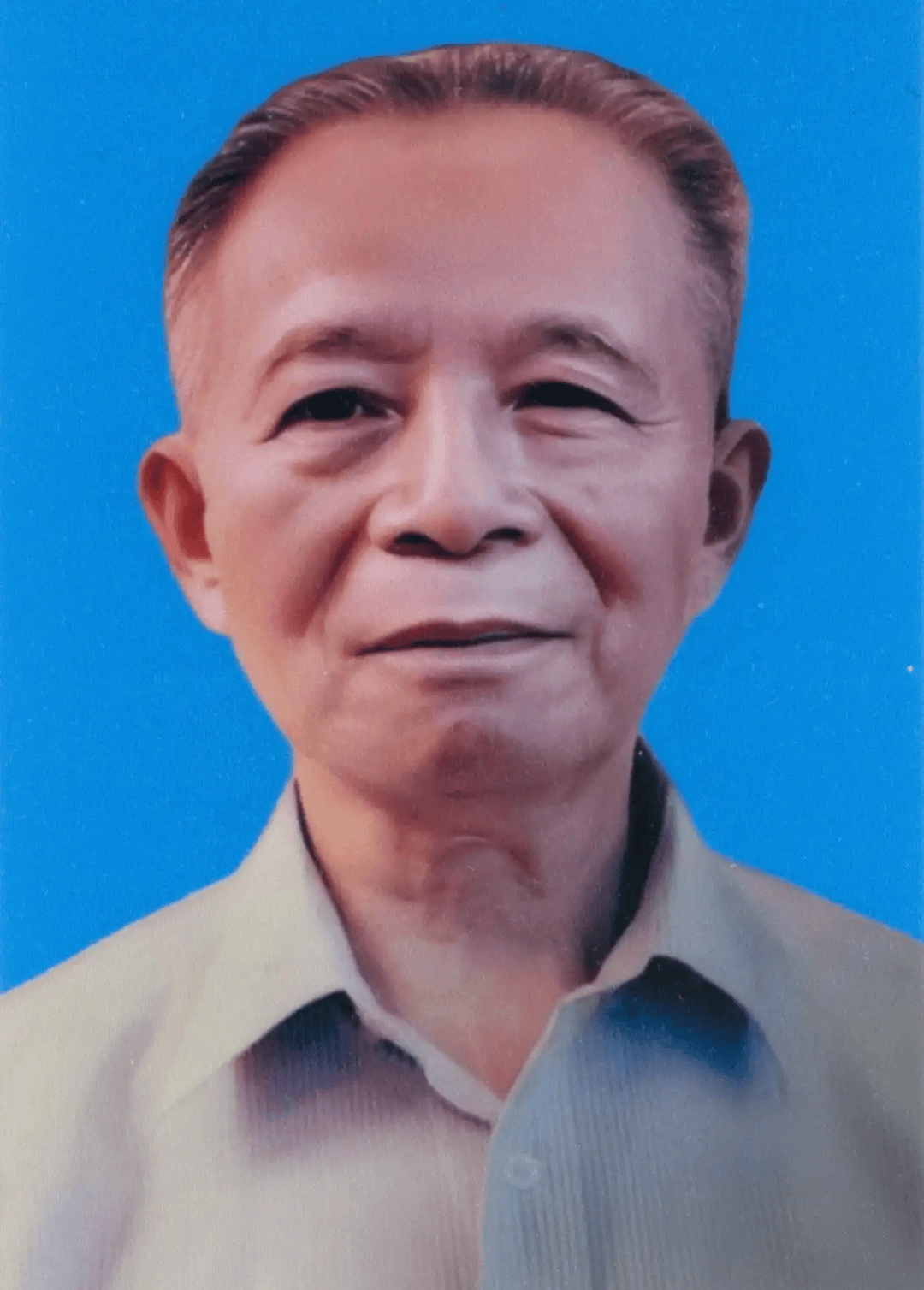 何竹康同志逝世