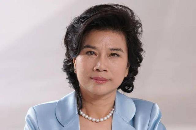 71岁董明珠连任格力董事<strong></p>
<p>大学生炒币</strong>,赞成票率达100%:将再干3年