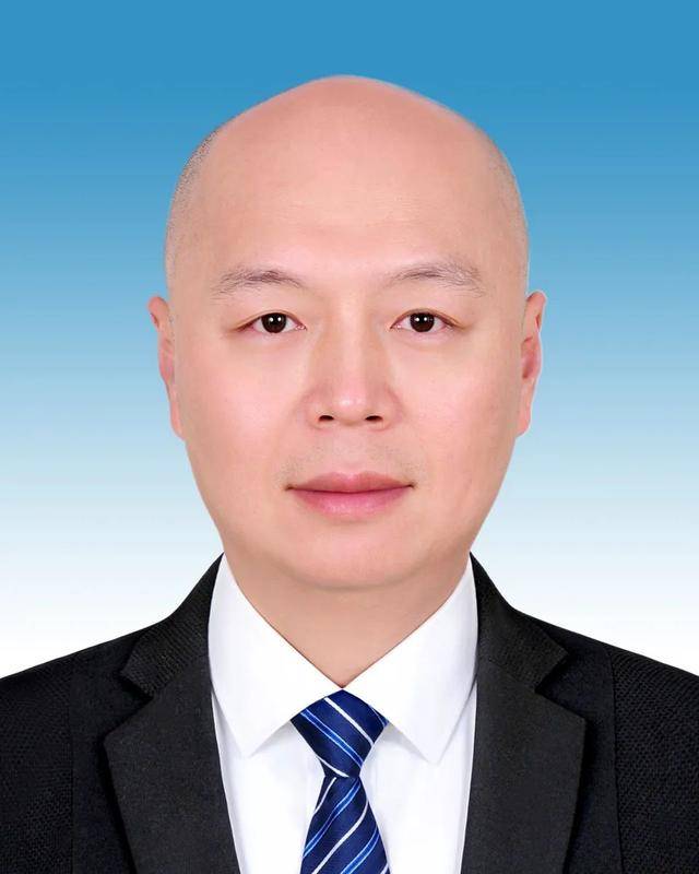 福建4位干部履新<strong></p>
<p>币加网</strong>,2位升副厅