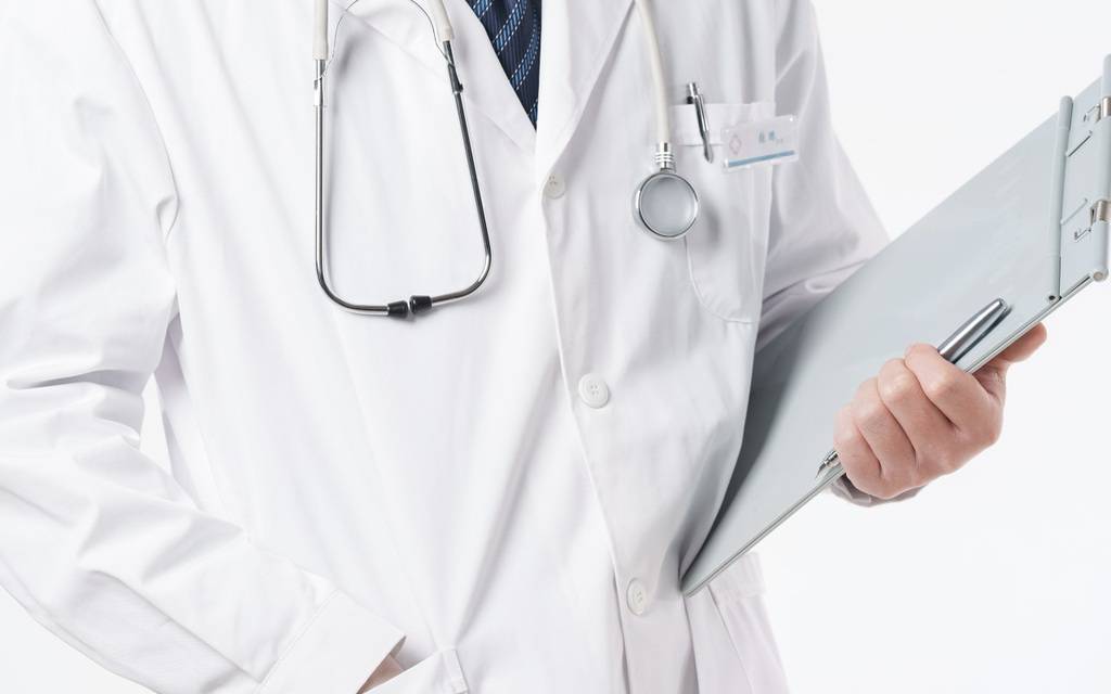 “4+4”医学博士<strong></p>
<p>圈币</strong>,也需确保招生公平和培养质量 |新京报快评