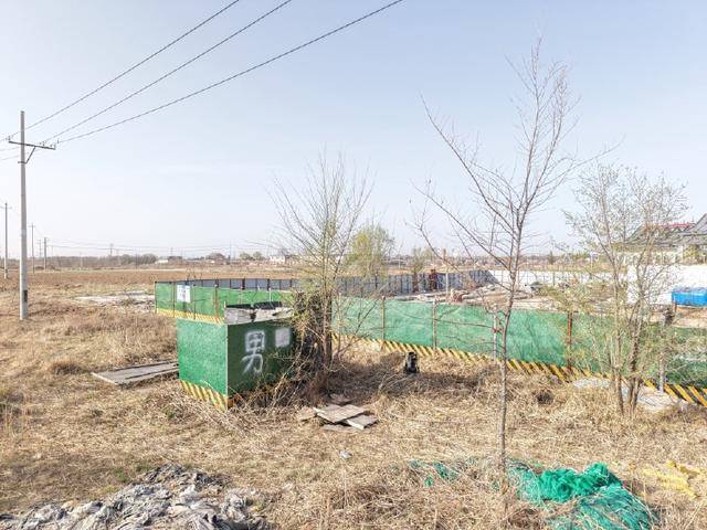 大学生庙会兼职坠入“无主化粪池”溺亡 律师：旱厕归属方需担责