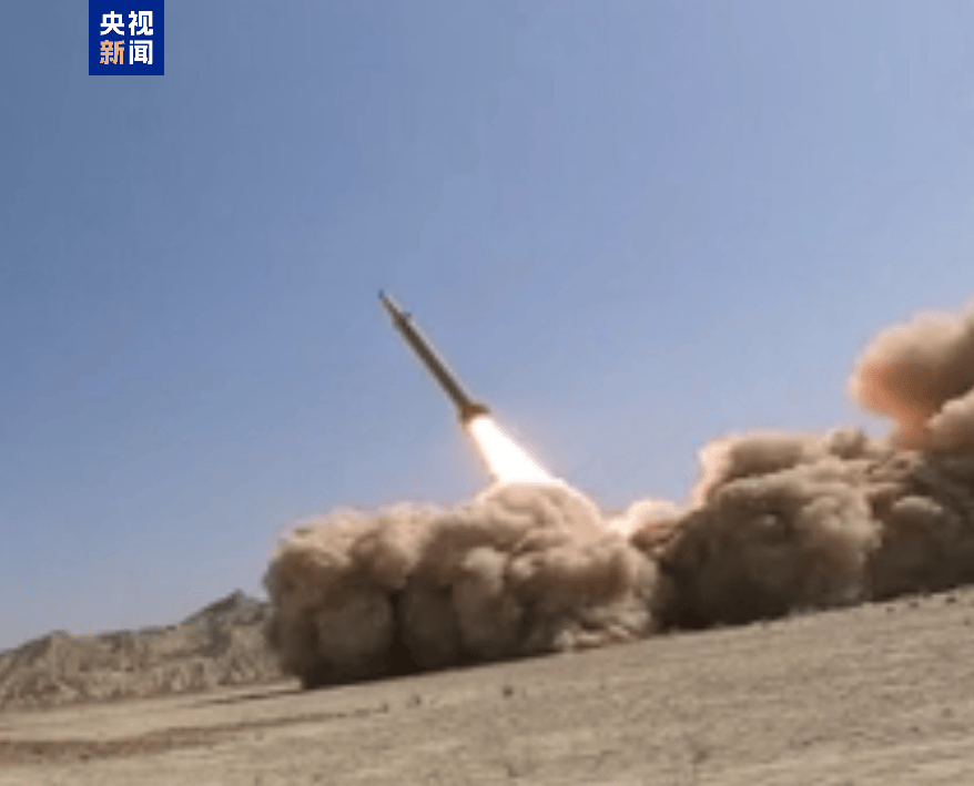 以色列称机场遭袭将报复伊朗<strong></p>
<p>每日币圈</strong>，伊朗国防部公布新型弹道导弹