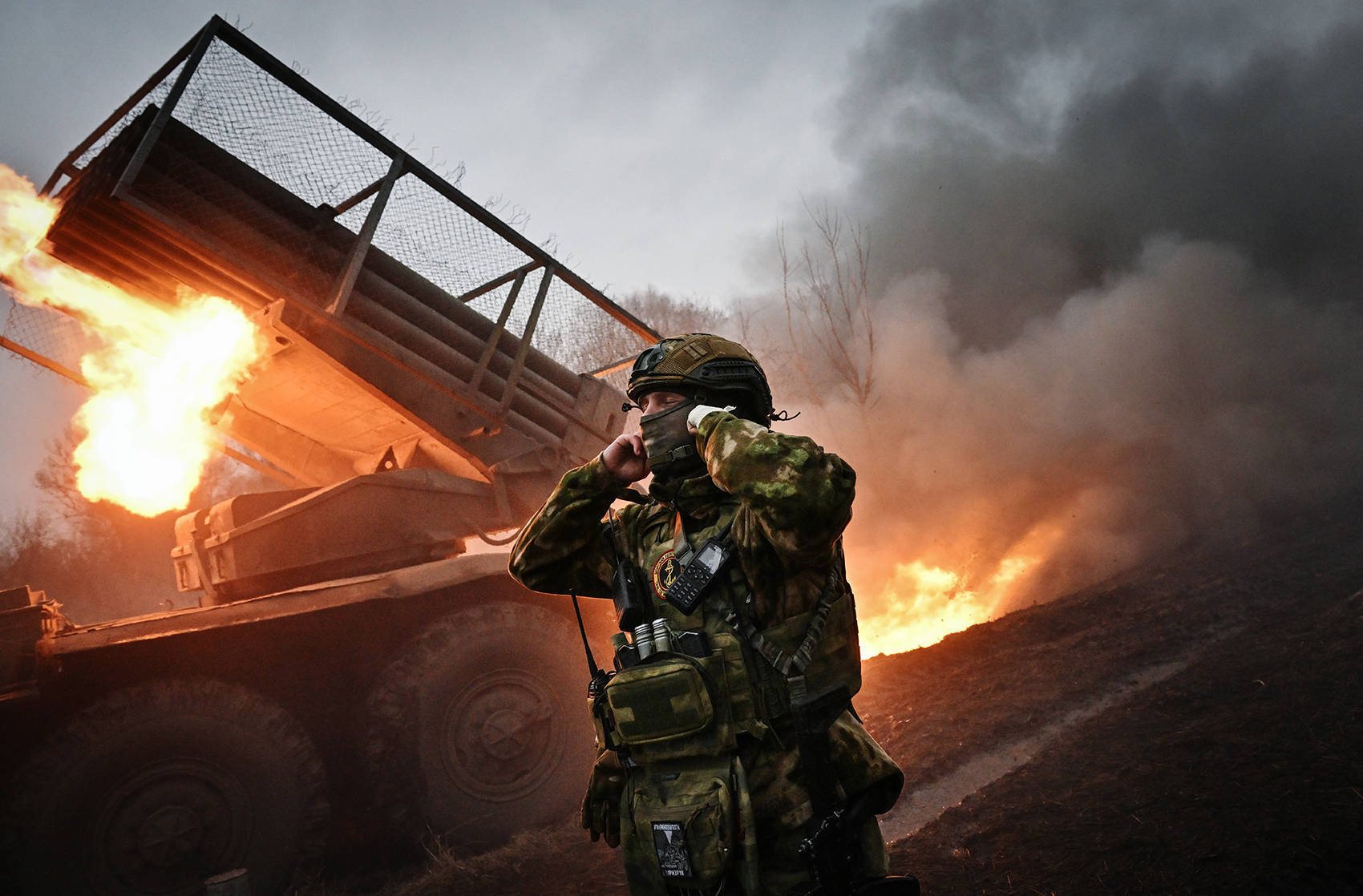 乌军凌晨对莫斯科发动无人机袭击<strong></p>
<p>叁币财经</strong>,俄罗斯多个机场暂停航班起降!这国总理发声:不受乌克兰胁迫