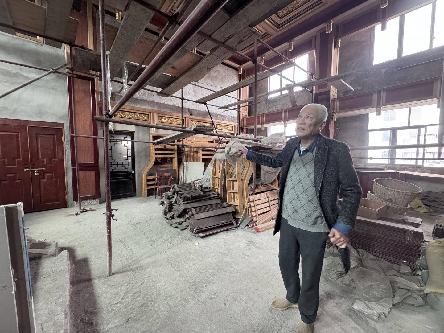 一起诉讼背后<strong></p>
<p>刷视频趣币</strong>,宜宾前首富“险被送精神病院”风波丨红星深度