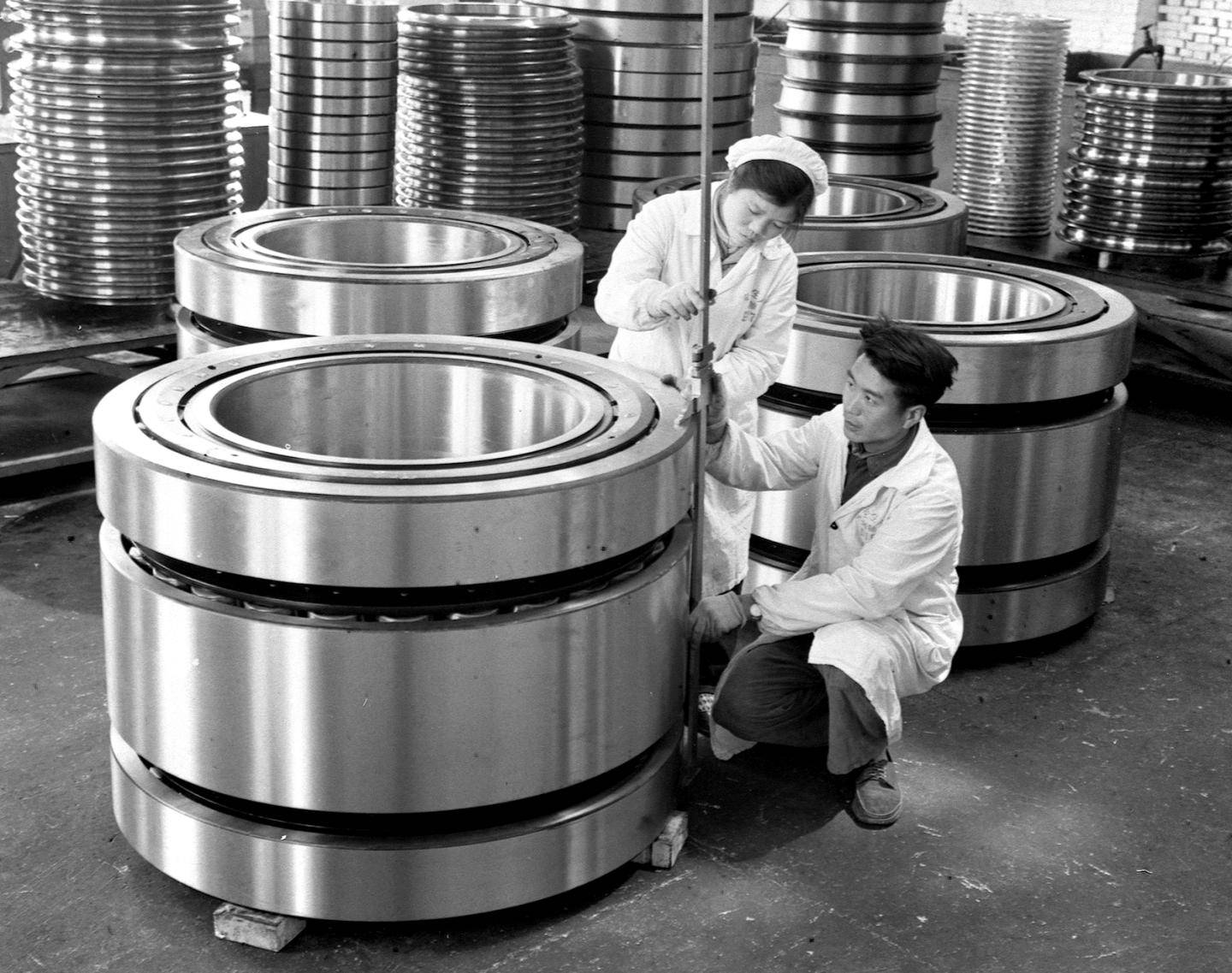 第1视点丨跟随总书记走进洛阳轴承集团 <strong></p>
<p>炒币在哪里炒呢</strong>了解先进制造业发展