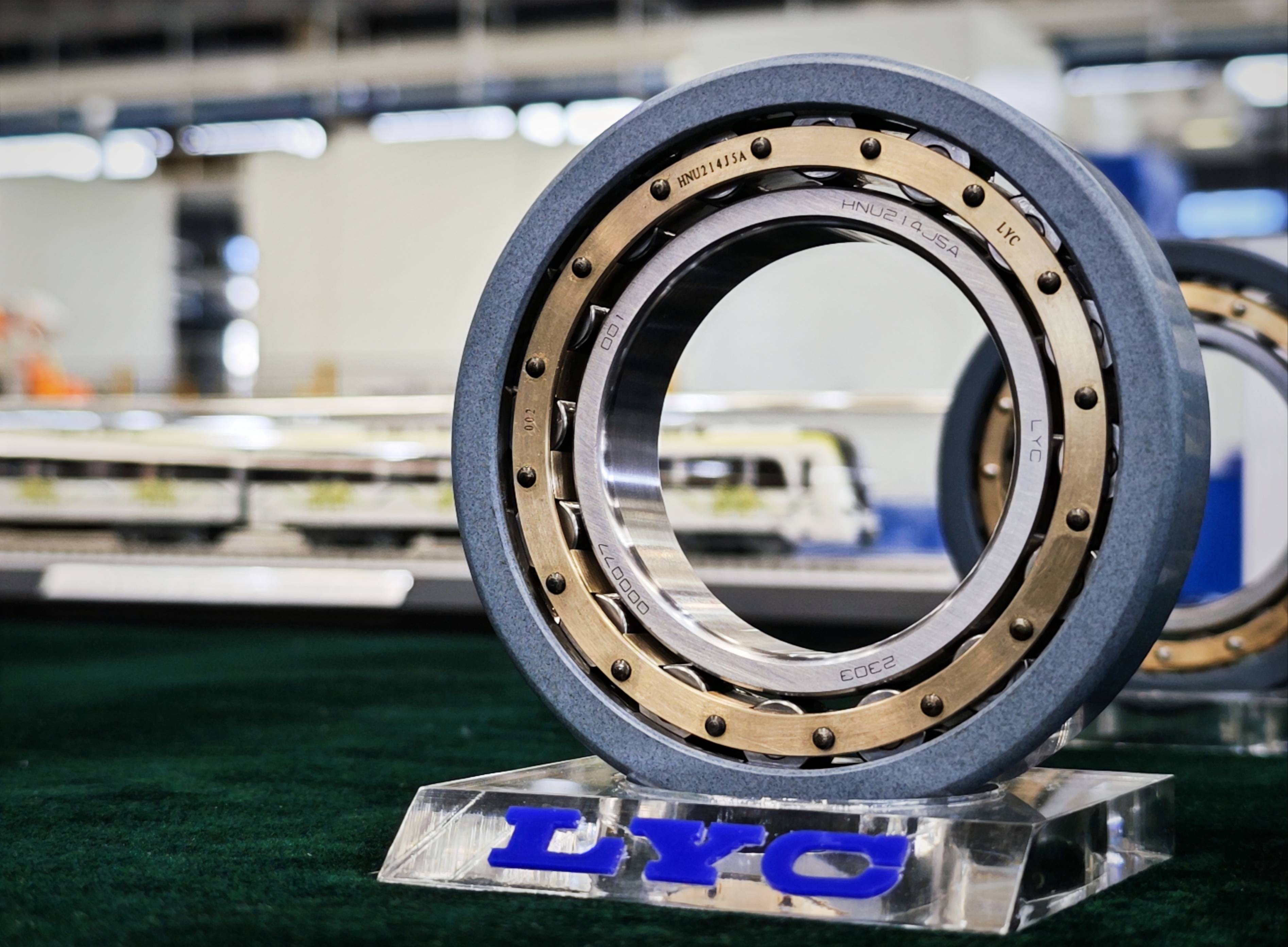 第1视点丨跟随总书记走进洛阳轴承集团 <strong></p>
<p>炒币在哪里炒呢</strong>了解先进制造业发展