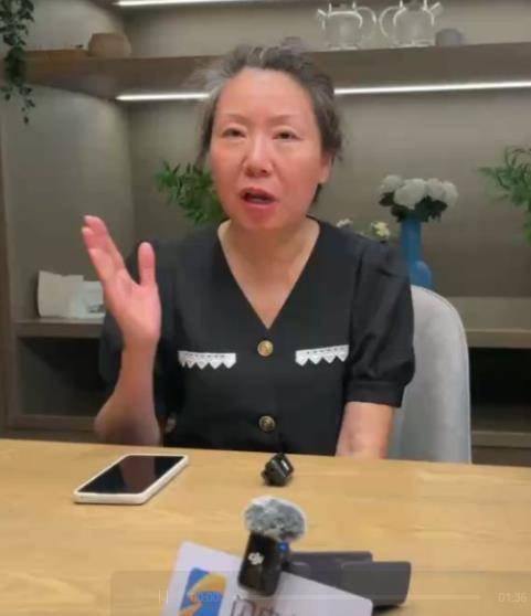 成都27岁女子家门口被杀案开庭<strong></p>
<p>币帛</strong>，起诉书显示被告患有精神分裂症