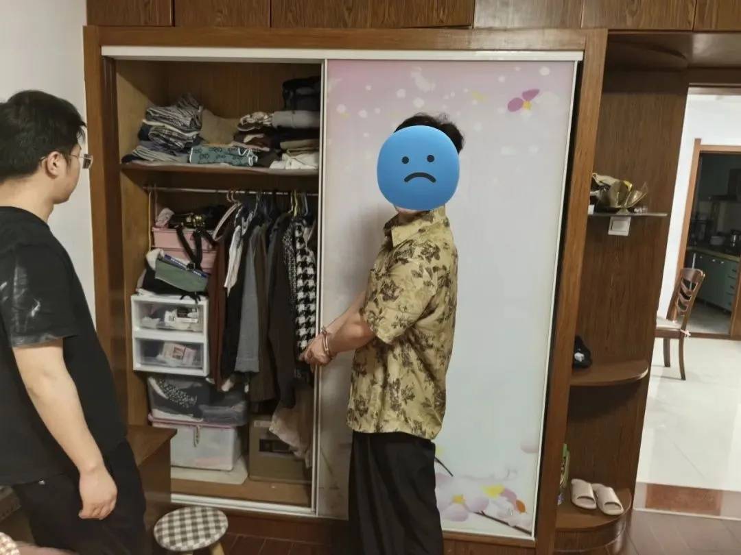 江苏一男子戴仿真“人皮”面具入室盗窃<strong></p>
<p>飞猪</strong>,流窜多个小区作案,涉案金额达15万余元