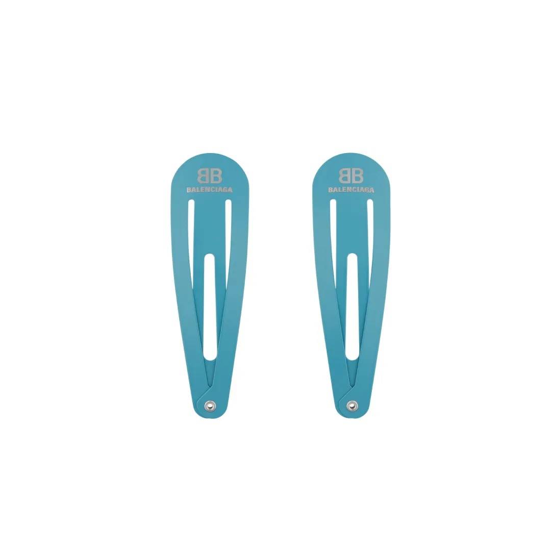 4500元一条！巴黎世家平角短裤造型半身裙惹争议<strong></p>
<p>上哪里买币</strong>，此前曾有多款产品被质疑像“智商税”