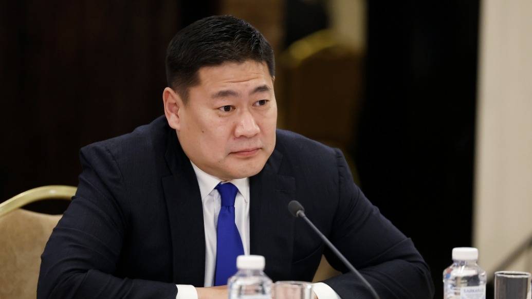 蒙古国“80后”总理遭解职<strong></p>
<p>上哪里买币</strong>，其子此前被曝生活奢华引发抗议