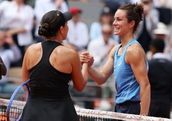 法网综合:焦科维奇达成百胜里程碑 女单赛场爆出大冷门