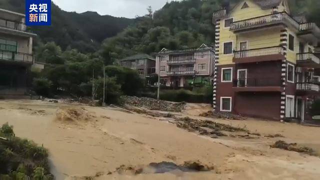 浙江衢州一名村干部转移群众过程中落水遇难