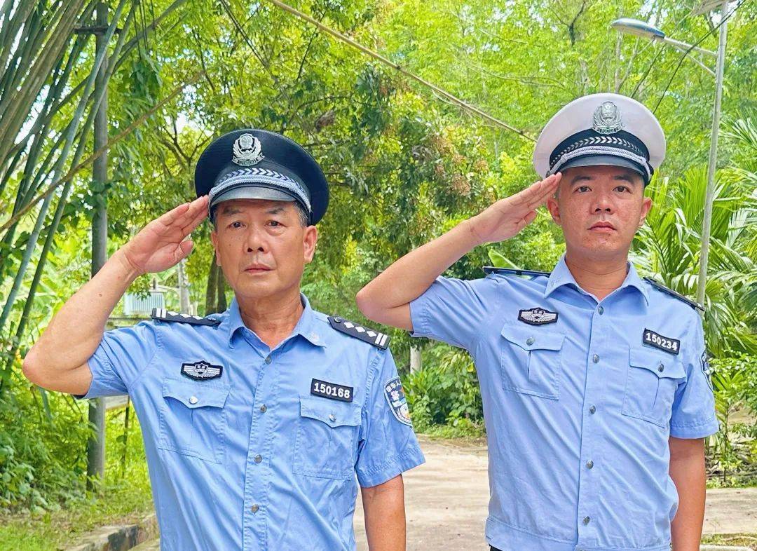 白沙一警察父亲退休时<strong></p>
<p>追币网</strong>,给了儿子这本“秘籍”……