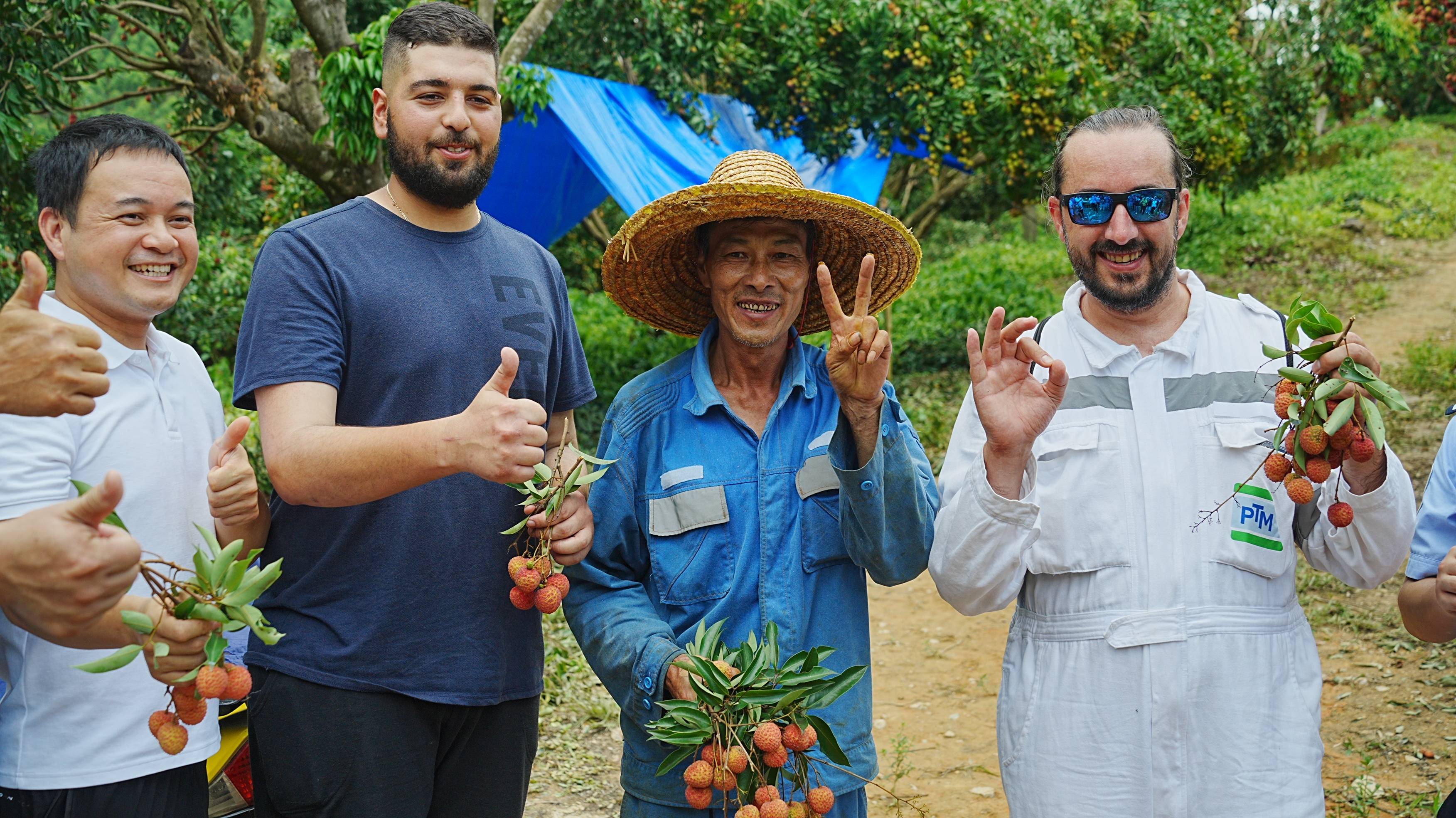 “第一次吃<strong></p>
<p>丝路币</strong>，像吃葡萄！”外籍船员在惠州品尝荔枝