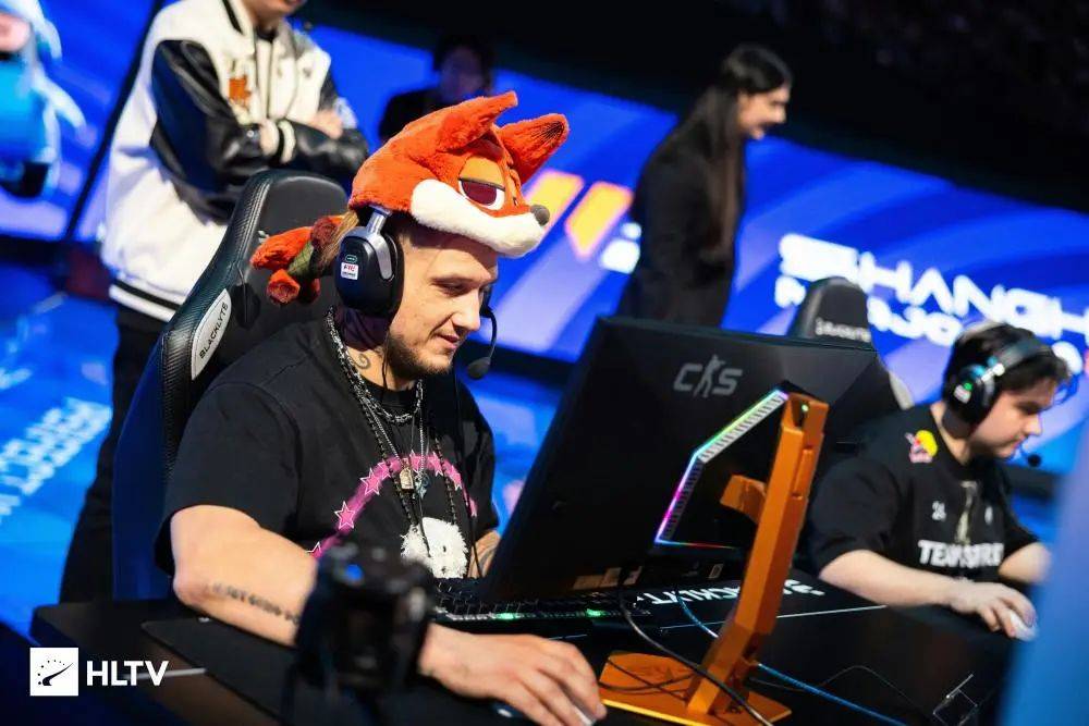 电竞选手Zeus回应女学生被开除:她从未提过她有男朋友<strong></p>
<p>币8网</strong>,我感到很遗憾