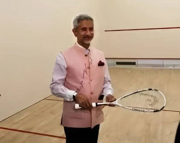 叫中国名字<strong></p>
<p>一起点币</strong>，娶日本妻子，5年没见的印度外长来了